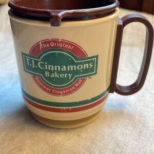 Vintage T.J. Cinnamons bakery plastic travel mug